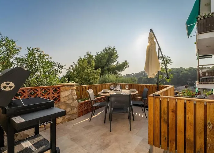 Cozy Ocean View Cala Crancs Flat Appartamento *