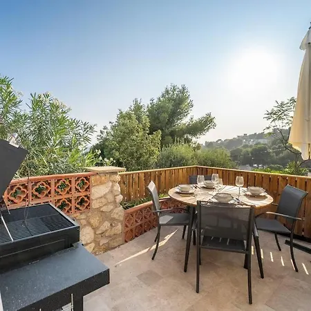 Апартаменты Cozy Ocean View Cala Crancs Flat Салоу